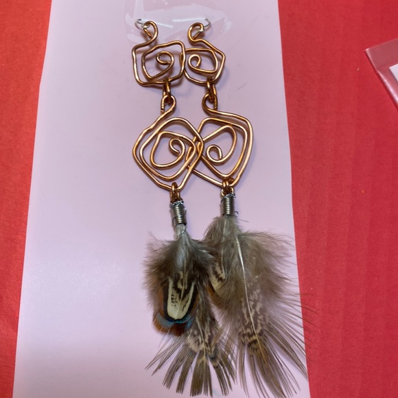Sterling silver hook earrings with copper and feathers - Picture 1 of 3
